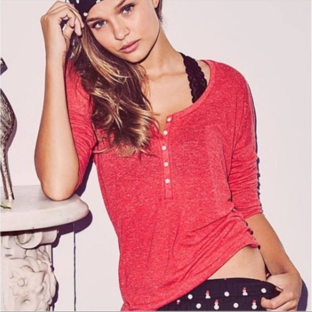 Victoria’s Secret Red Heather Long Sleeve Henley Top Small